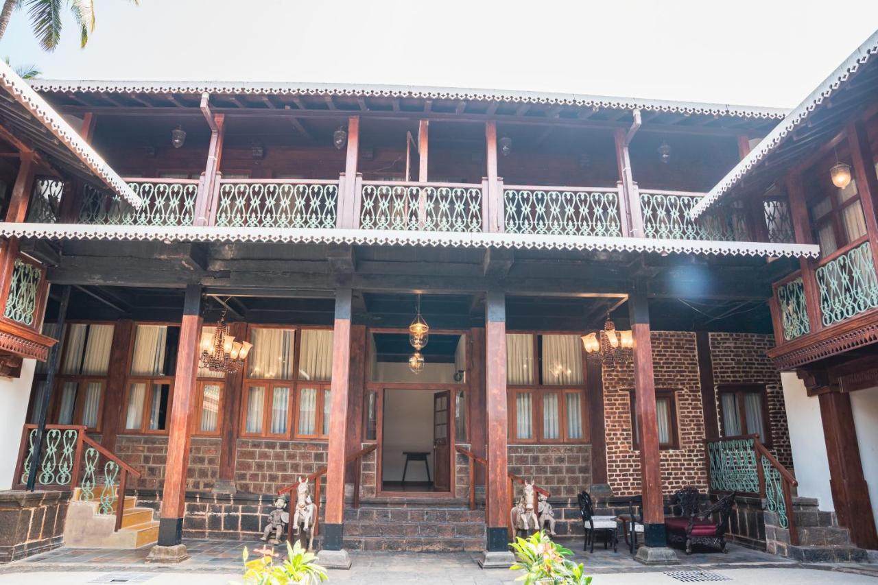 Sawantwadi Palace Boutique Art Hotel Exterior foto
